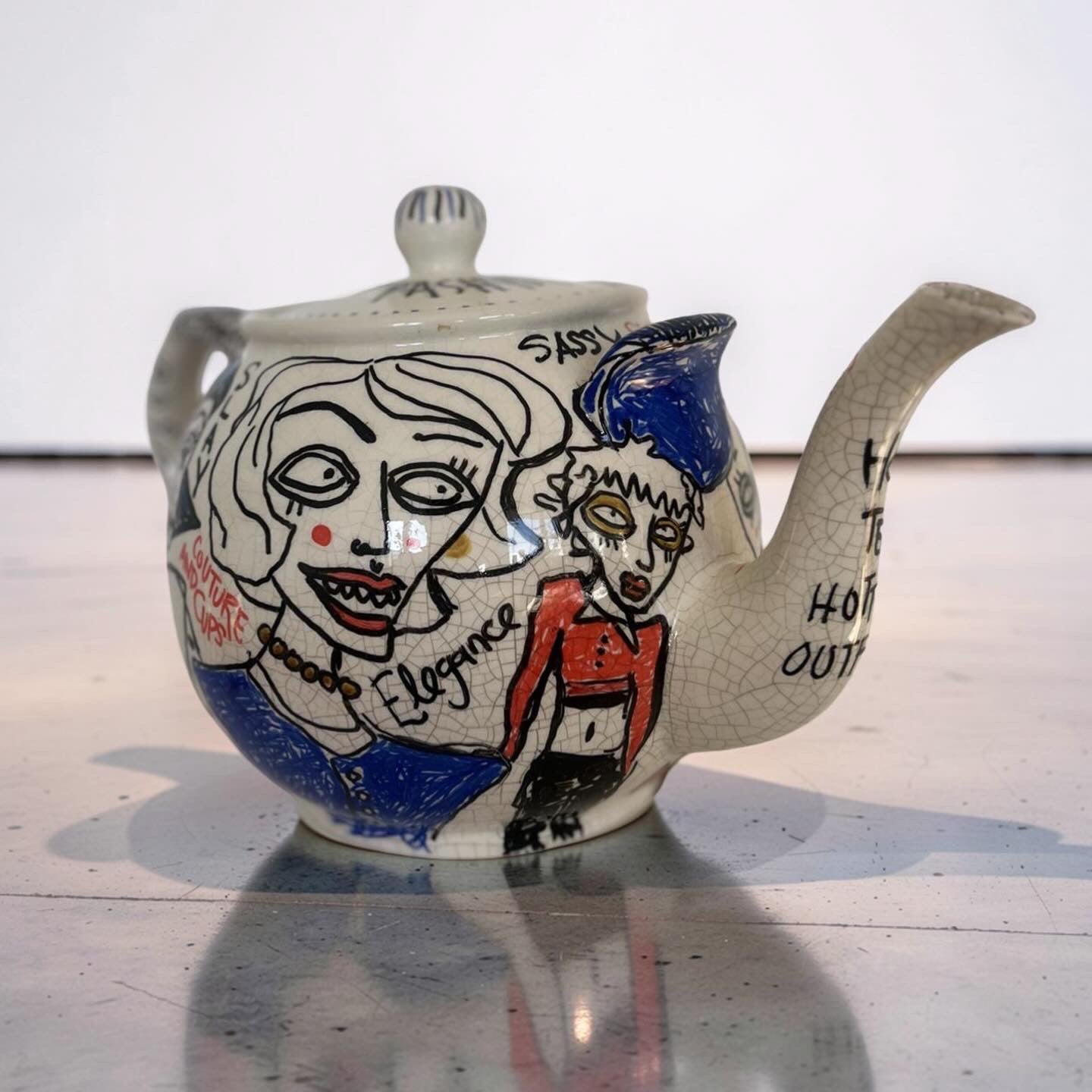 Couture & Cups - Teapot