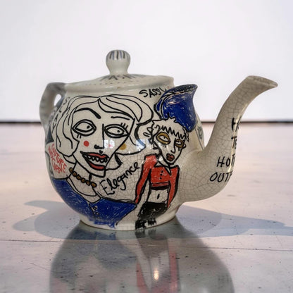 Couture & Cups - Teapot