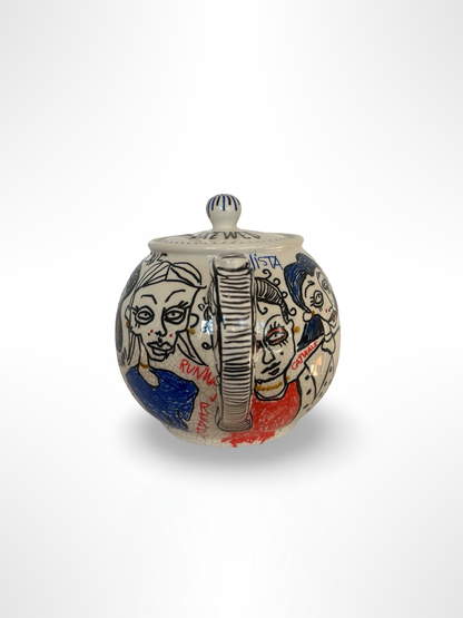 Couture & Cups - Teapot
