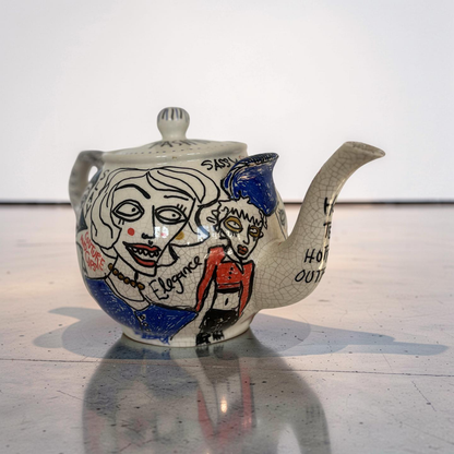 Couture & Cups - Teapot