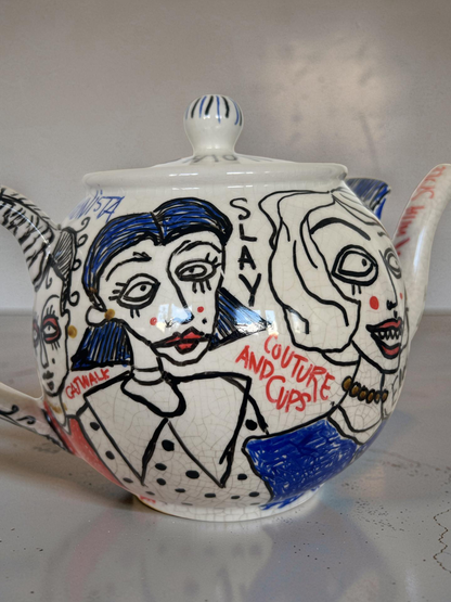 Couture & Cups - Teapot