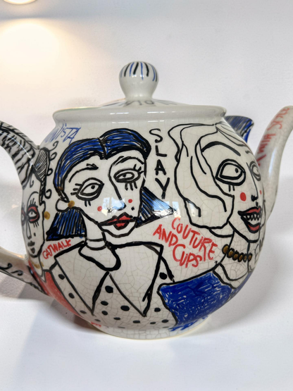 Couture & Cups - Teapot