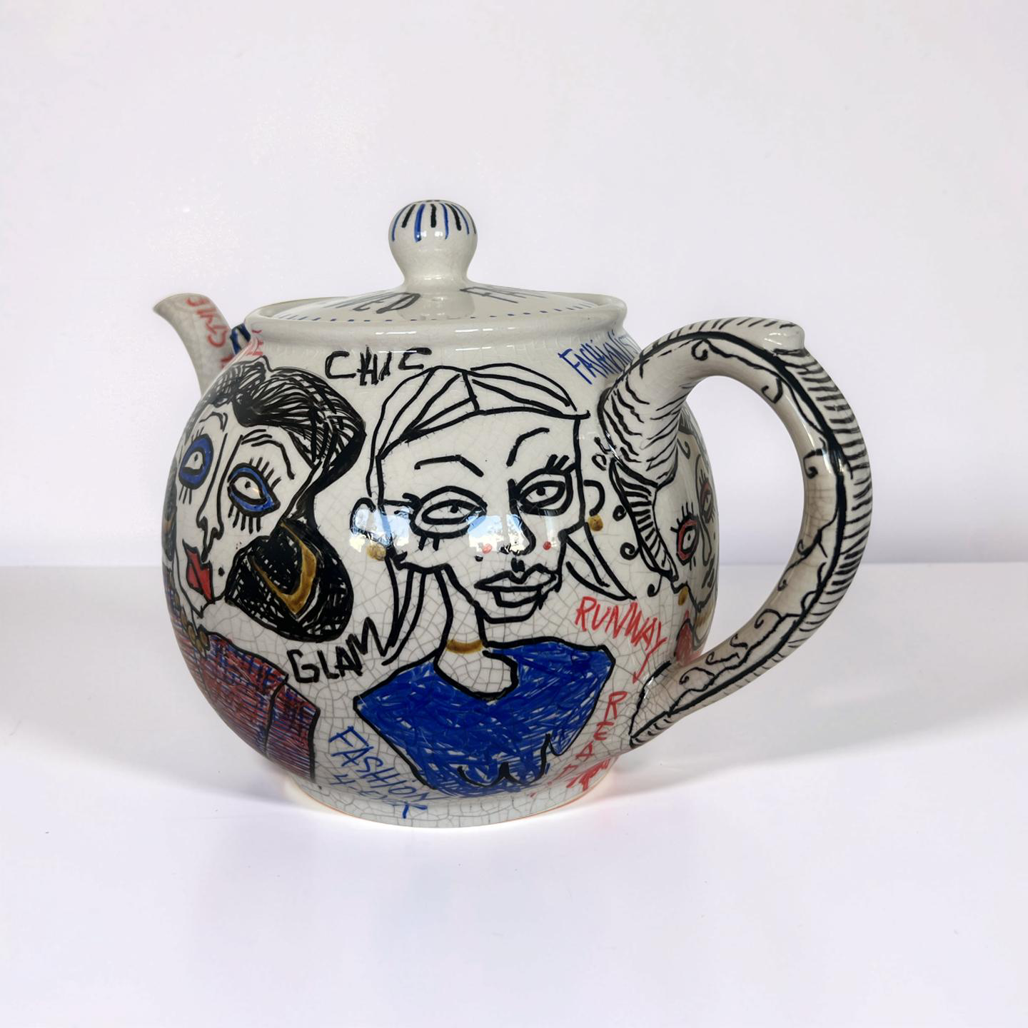 Couture & Cups - Teapot