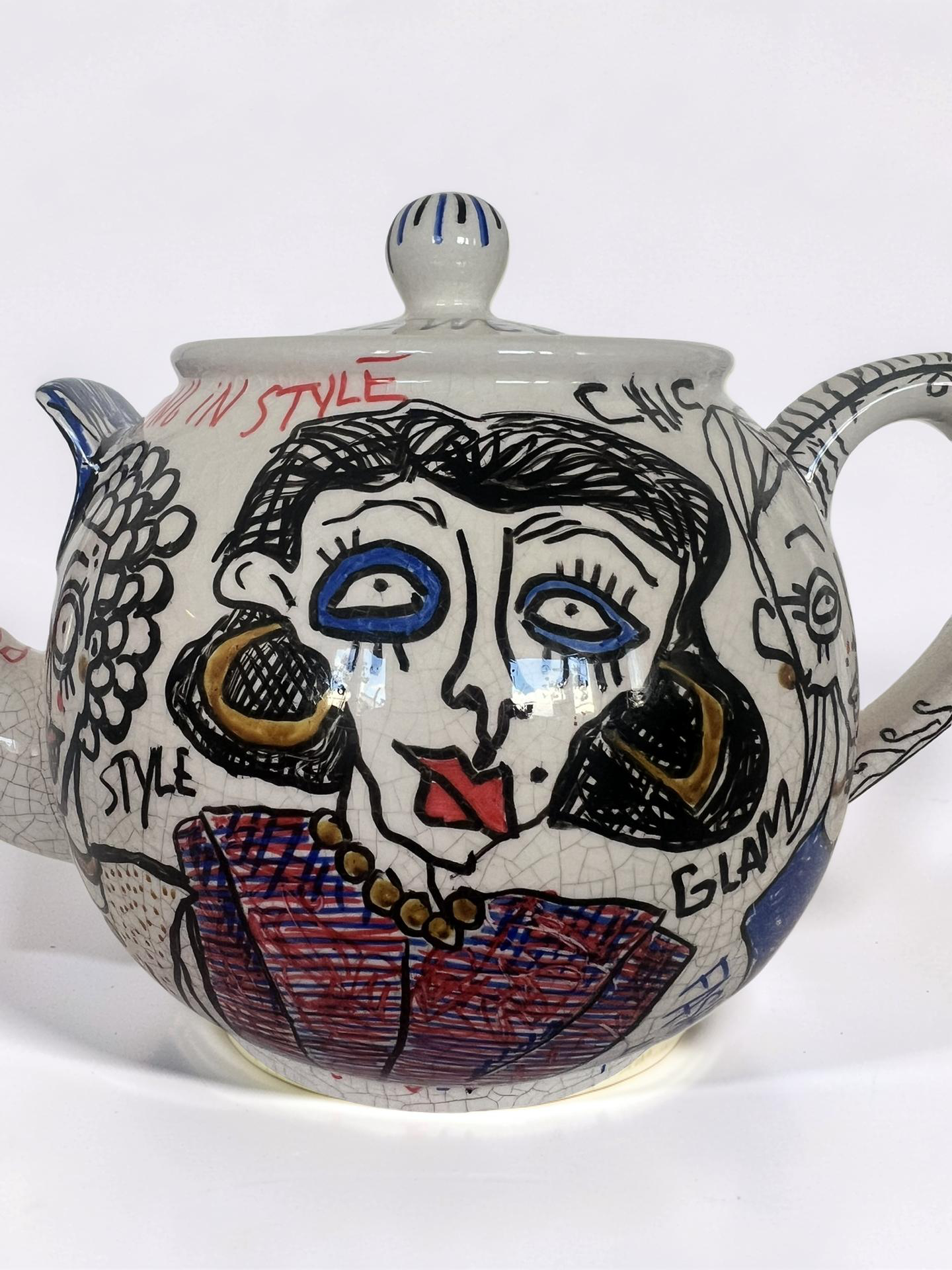 Couture & Cups - Teapot