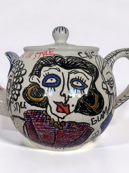 Couture & Cups - Teapot